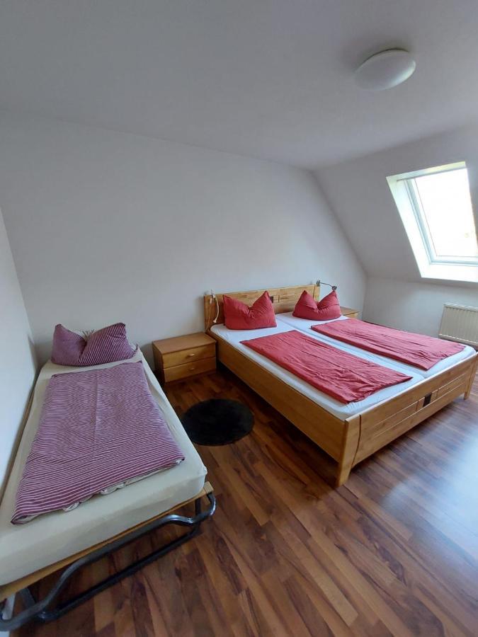 Apartments Harbour Apartments Hoeri 50M Vom See Am Yachthafen Moos Bei Radolfzell Buitenkant foto